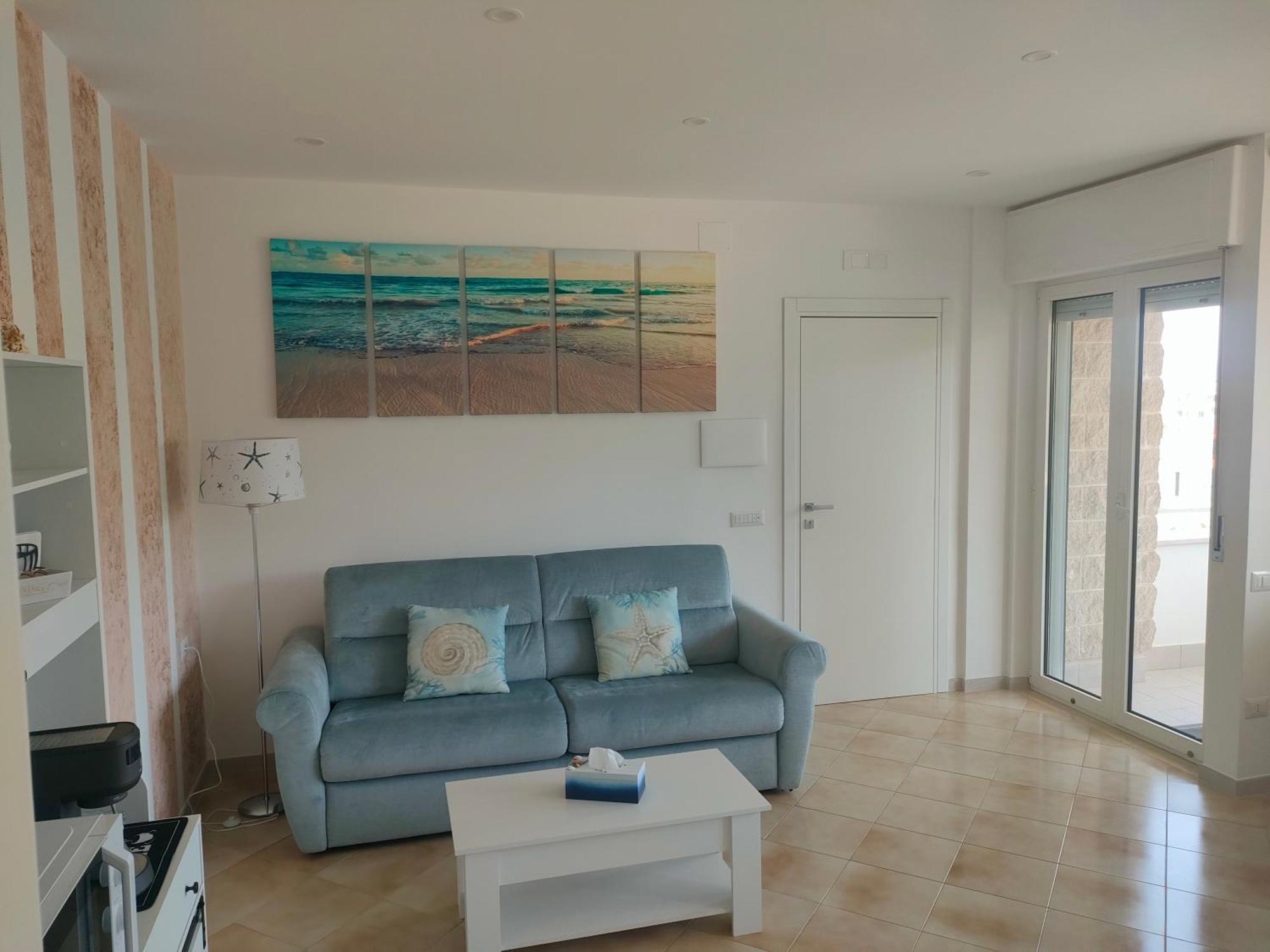 Bed & Breakfast Seashell